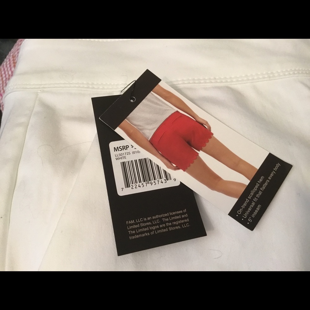The Limited shorts NWT - Picture 5 of 8